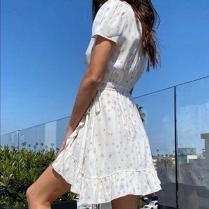 Floral wrap dress. Tag still attached